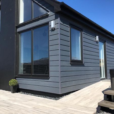 ダンヴェガンBraeside Bothyアパートメント エクステリア 写真